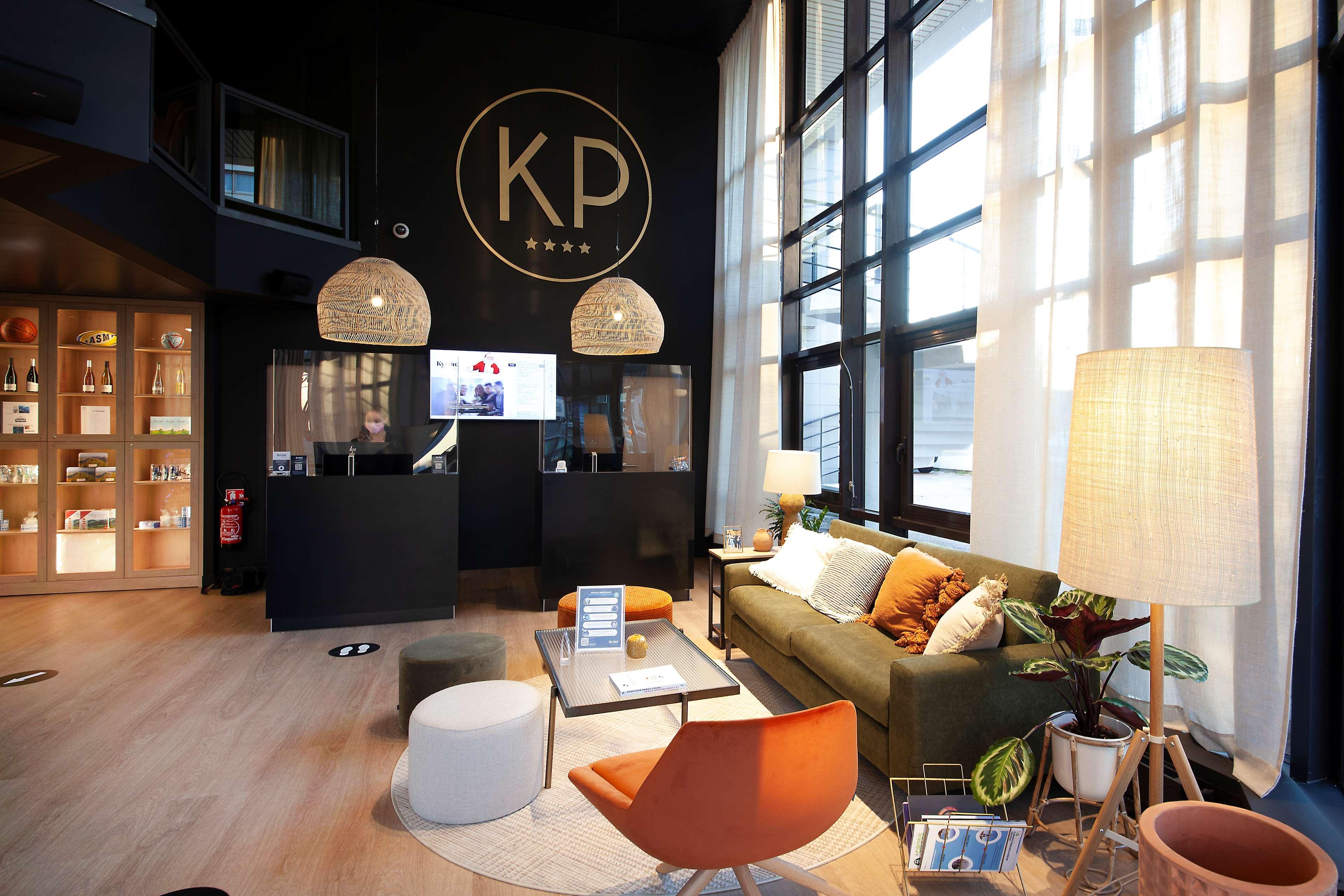 Kyriad Prestige 4*