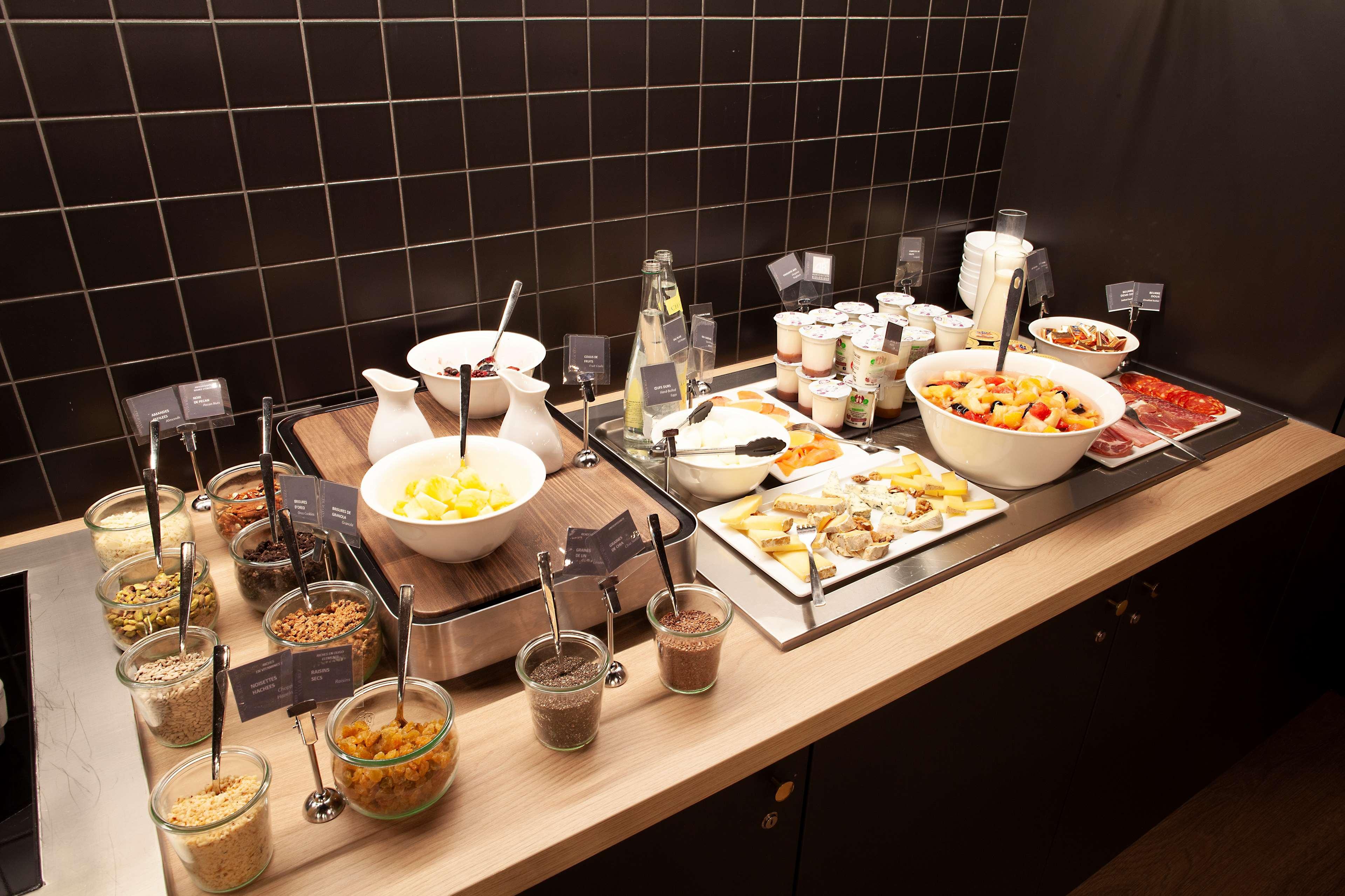 Hotel Kyriad Prestige 4*